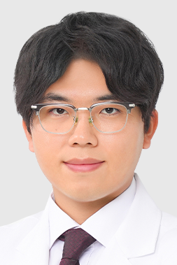 김현우